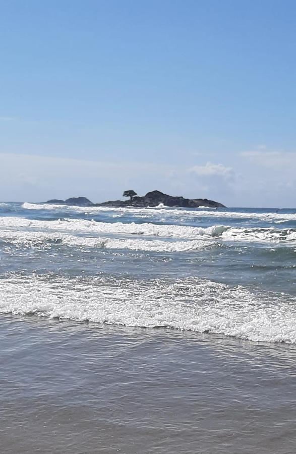 Apartamento quadra da praia - Pitangueiras Guarujá Exterior foto